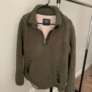 Abercrombie green quarter zip fleece